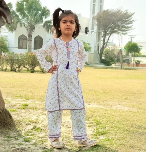 White Kameez With Shalwar